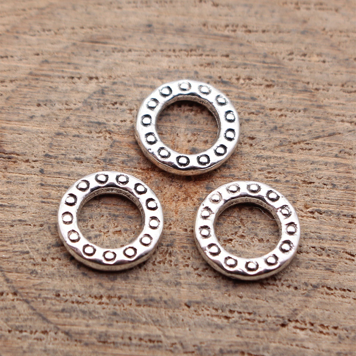 Resin Craft Supplies - Round Charms Connector Cutout Circle Charm
